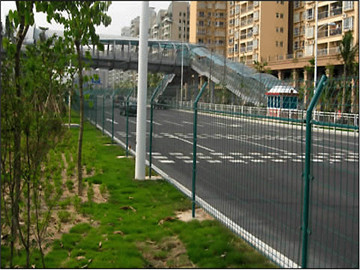 公路護欄網(wǎng)